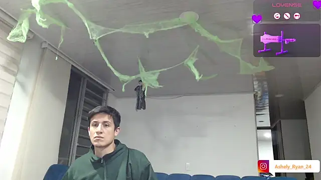 ashely ryan24 online show from October 2025 11:25:02 PM