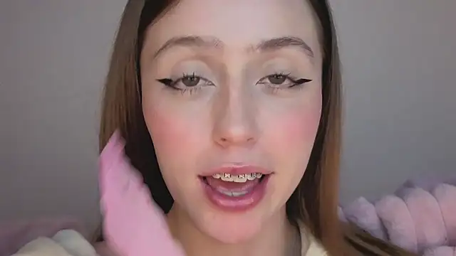 SofiaGc online show from October 2025 03:25:02 AM