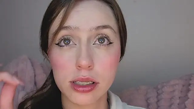 SofiaGc online show from November 2025 04:02:02 AM