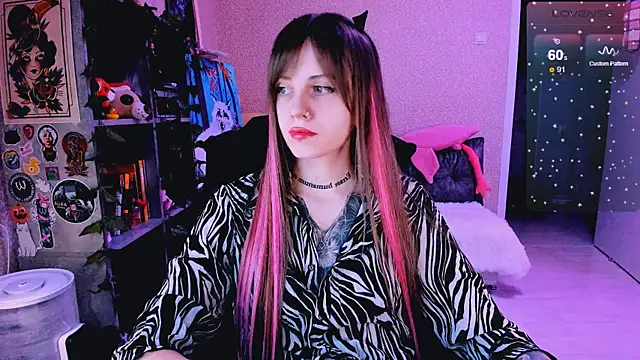 NaniMoore online show from March 2025 08:10:02 PM