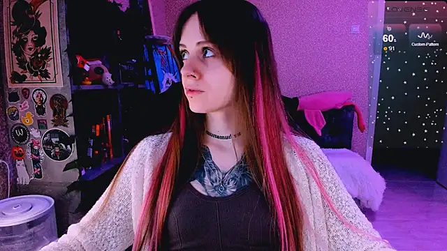 NaniMoore online show from March 2025 08:12:01 PM