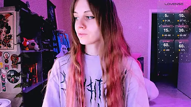 NaniMoore online show from March 2025 08:06:02 PM