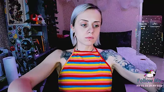 NaniMoore online show from November 2025 09:14:02 PM