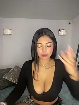 Snapshot of Dulce-diosa chatting on January 2025 06:24:02 PM Dulce-diosa online show from January 2025 06:24:02 PM