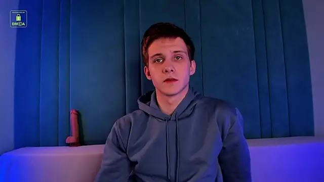 Snapshot of MarkGWalker chatting on March 2025 04:28:01 AM MarkGWalker online show from March 2025 04:28:01 AM