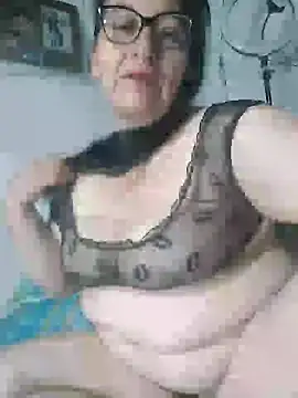 clarita 01 online show from March 2026 01:58:01 PM