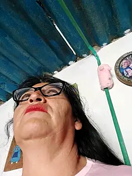 clarita 01 online show from April 2026 06:14:02 PM