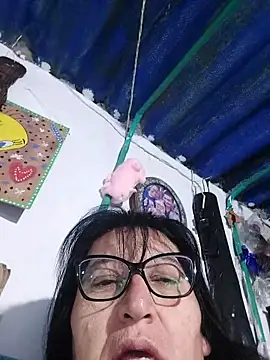 clarita 01 online show from May 2026 10:09:02 AM
