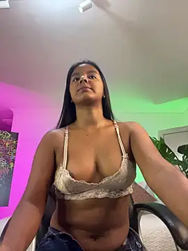 JANYLOVE   online show from May 2026 10:54:02 AM