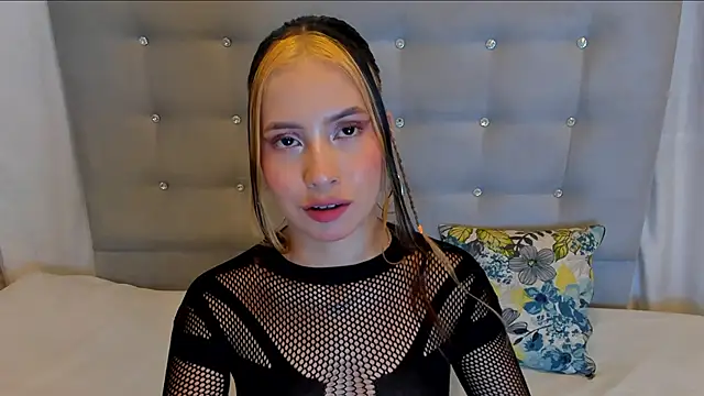 nymphomanya online show from April 2026 08:25:02 PM