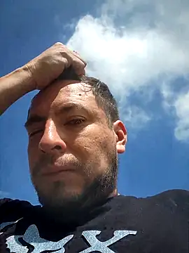 Kingkushflow online show from November 2025 02:38:01 PM