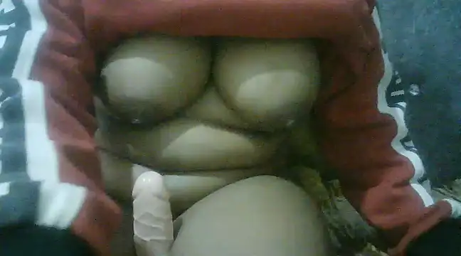 Snapshot of finessgoddess chatting on February 2025 11:38:02 PM finessgoddess online show from February 2025 11:38:02 PM