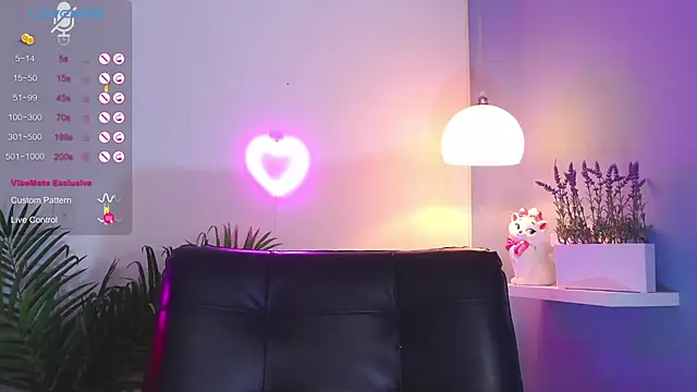 Snapshot of catalina__lovers chatting on March 2025 07:54:01 PM catalina lovers online show from March 2025 07:54:01 PM