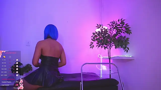 Snapshot of catalina__lovers chatting on December 2025 05:52:02 PM catalina lovers online show from December 2025 05:52:02 PM