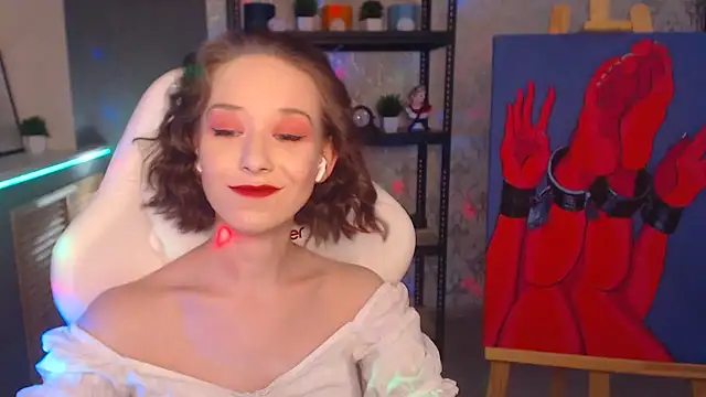 FascinatingEyess online show from January 2025 10:34:01 PM