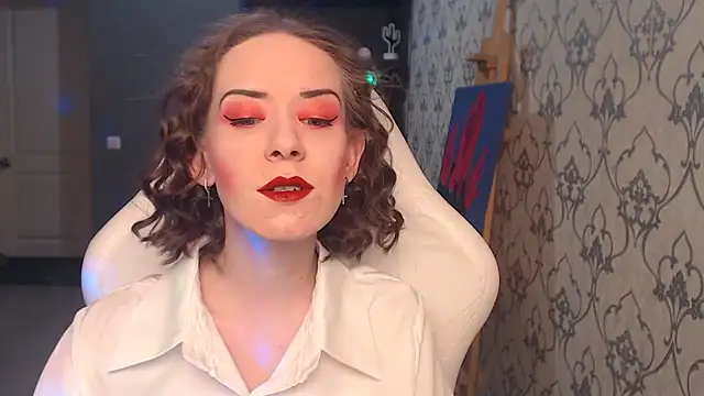 FascinatingEyess online show from May 2026 07:44:02 PM