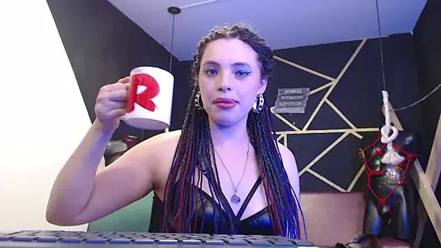 elizatexx online show from December 2024 10:08:02 PM