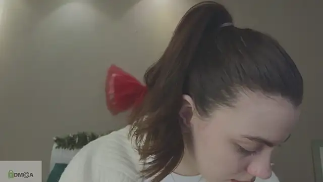 katty  cat online show from December 2024 01:14:01 PM