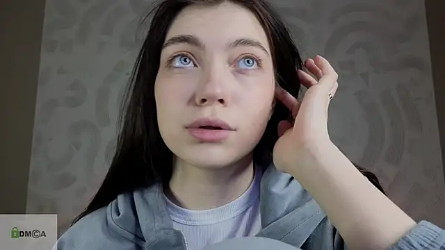 katty  cat online show from January 2025 01:02:01 PM