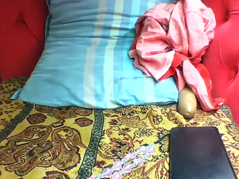 Princess Tamara online show from November 2025 04:19:02 PM