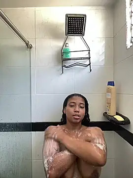 belacampbell online show from January 2025 05:39:01 PM