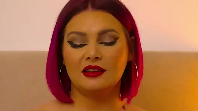 RissaRheys online show from December 2024 10:19:01 PM