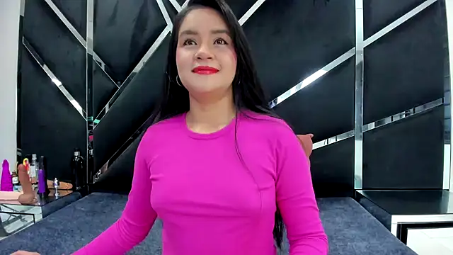 Ivanna18 x online show from September 2025 04:07:01 AM