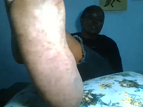 Snapshot of sherry_anne chatting on October 2025 09:35:02 AM sherry anne online show from October 2025 09:35:02 AM