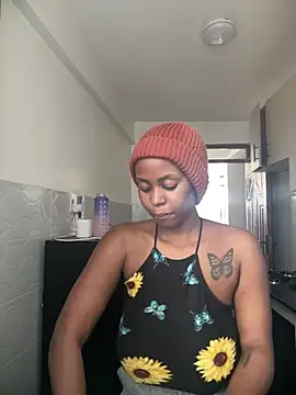 Snapshot of Rose_berry chatting on January 2025 12:25:02 PM Rose berry online show from January 2025 12:25:02 PM