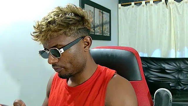 Snapshot of Black_indiian chatting on November 2025 05:08:02 AM Black indiian online show from November 2025 05:08:02 AM