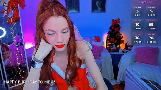 Alyssa Smitt online show from December 2024 11:03:01 PM