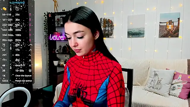 Snapshot of Magic_Allie chatting on January 2025 08:18:01 PM Magic Allie online show from January 2025 08:18:01 PM