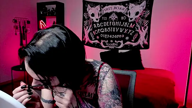 Magic Allie online show from April 2026 06:56:01 PM