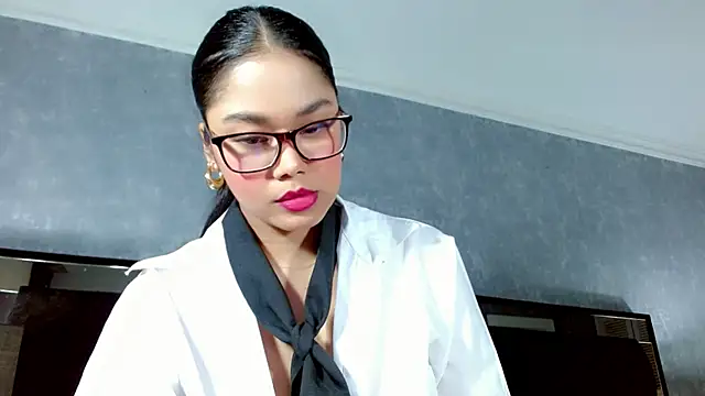 JasmineMoore online show from September 2025 09:53:01 PM