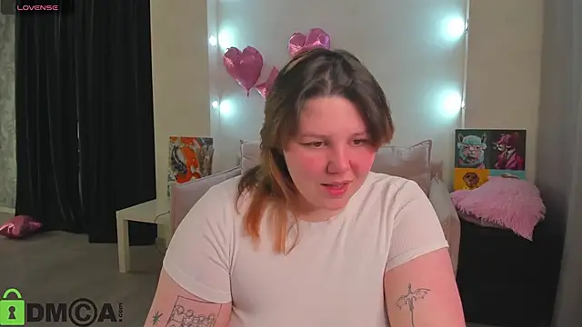 Ruth Oliver online show from May 2026 01:01:01 AM