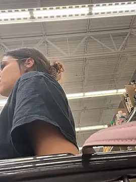 SafeinouterSpace online show from November 2025 08:07:01 PM