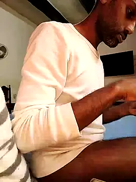 Snapshot of KeptupInosine chatting on February 2025 01:17:02 PM KeptupInosine online show from February 2025 01:17:02 PM