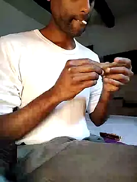 Snapshot of KeptupInosine chatting on March 2025 01:09:02 PM KeptupInosine online show from March 2025 01:09:02 PM