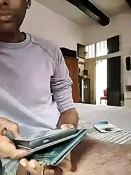 Snapshot of KeptupInosine chatting on November 2025 02:06:01 PM KeptupInosine online show from November 2025 02:06:01 PM