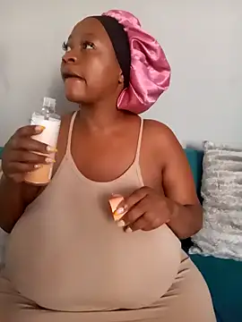 Snapshot of Chubbykarisma27 chatting on December 2024 12:55:01 PM Chubbykarisma27 online show from December 2024 12:55:01 PM