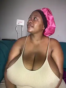 Snapshot of Chubbykarisma27 chatting on October 2025 01:00:01 PM Chubbykarisma27 online show from October 2025 01:00:01 PM