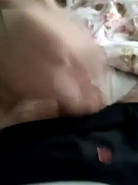 Snapshot of mariuana223 chatting on February 2025 10:54:02 AM mariuana223 online show from February 2025 10:54:02 AM