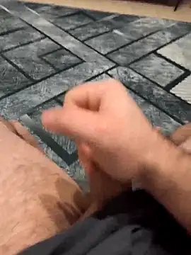 Snapshot of mariuana223 chatting on February 2026 12:29:02 AM mariuana223 online show from February 2026 12:29:02 AM