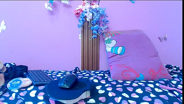 Snapshot of Watagatapitusberry1 chatting on March 2025 04:57:02 AM Watagatapitusberry1 online show from March 2025 04:57:02 AM