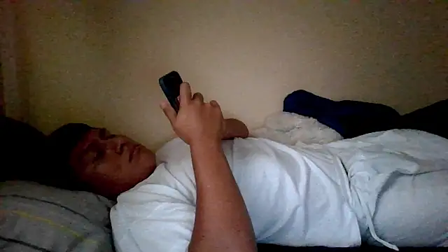 JoshuaTls08 online show from September 2025 12:51:01 PM