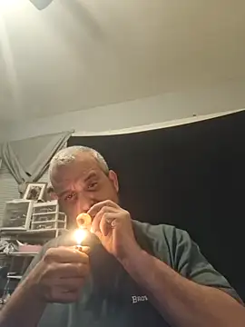 Snapshot of silkstroker6981 chatting on March 2026 06:25:02 AM silkstroker6981 online show from March 2026 06:25:02 AM