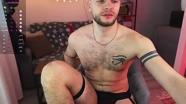 Snapshot of maxx_alexx chatting on December 2024 09:55:01 AM maxx alexx online show from December 2024 09:55:01 AM