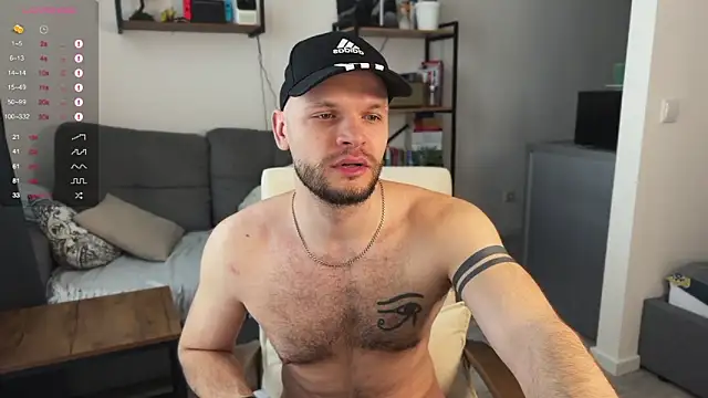 Snapshot of maxx_alexx chatting on March 2025 08:20:02 AM maxx alexx online show from March 2025 08:20:02 AM