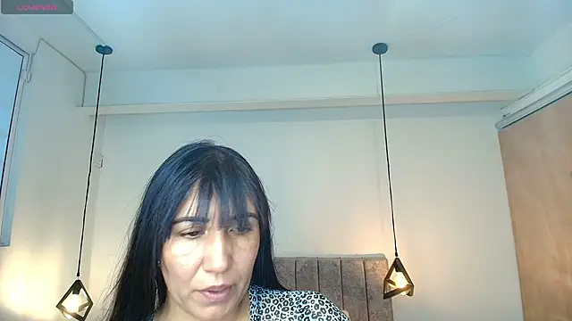 Snapshot of GiaFox_ chatting on May 2026 08:47:01 PM GiaFox online show from May 2026 08:47:01 PM