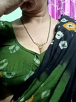 Rosy-B online show from February 2026 10:02:01 PM